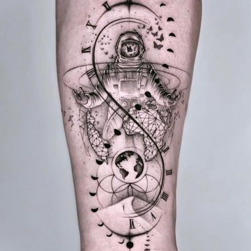 10-Best-Simple-Astronaut-Tattoo-Ideas-That-Will-Blow-Your