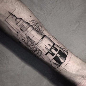 1652320991_40-o-tendencii-com-p-tatu-raketi-foto-40