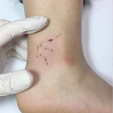 4efee8ce09bc082271632298b8b5906a