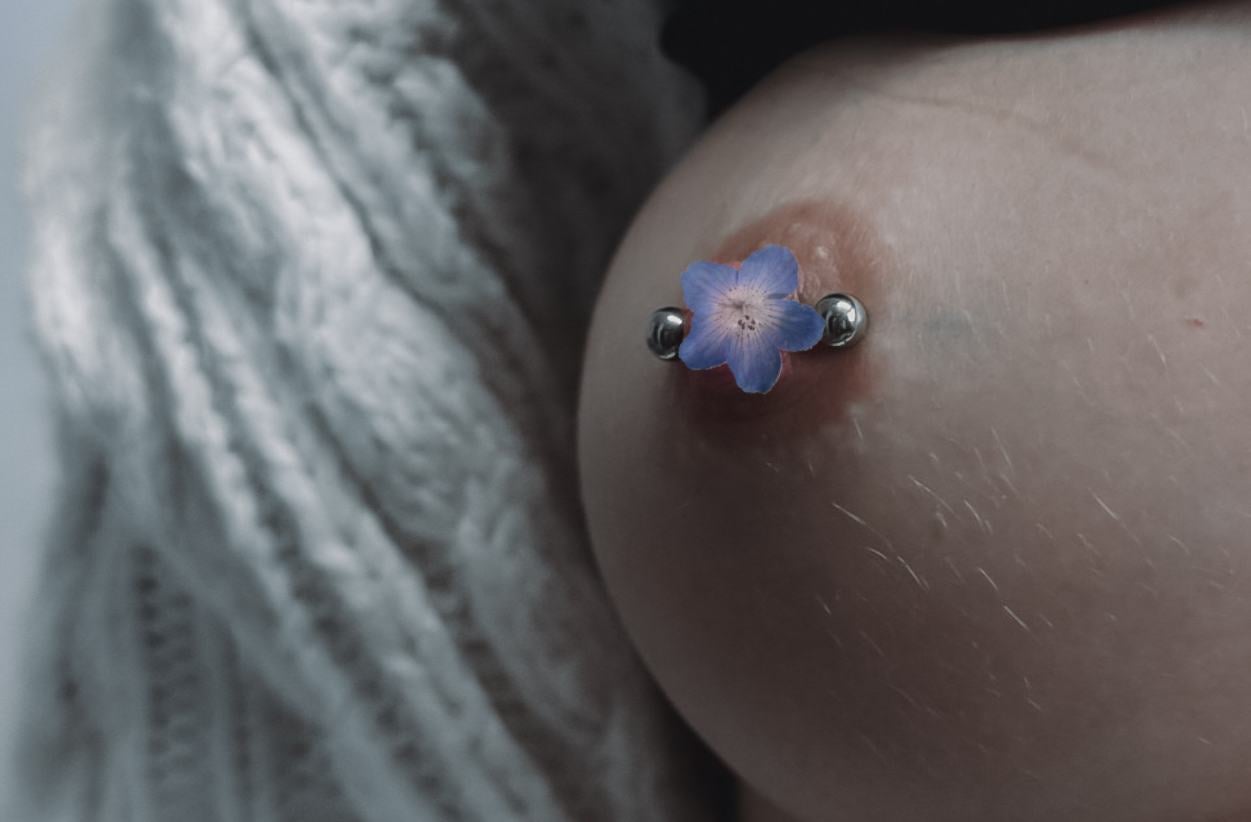 Piercing bradavek