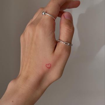 Tetování srdce podle stylu a velikosti
