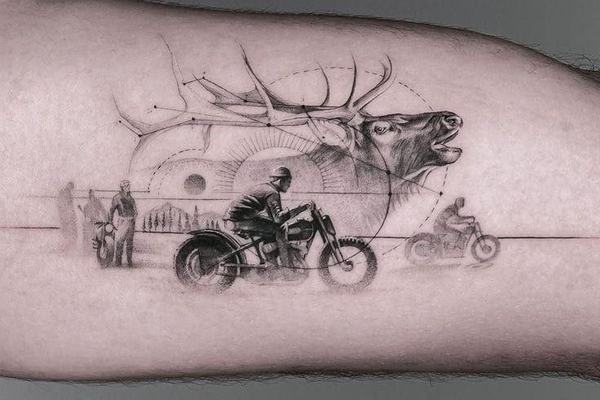 Hotové moto tetování vytvořené ve studiu VEAN TATTOO