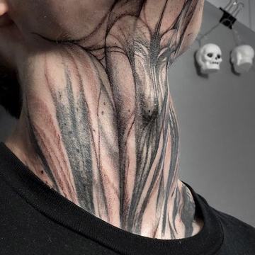 Tetování pod linií vlasů