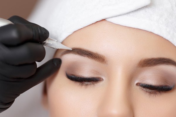 eyebrow-con.jpg