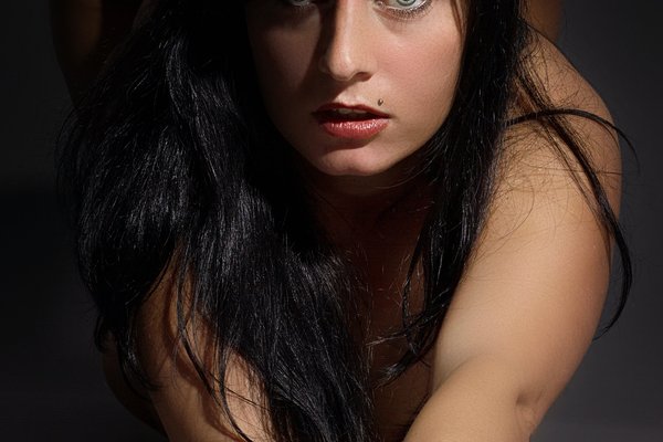 pexels-antonio-friedemann-7859845
