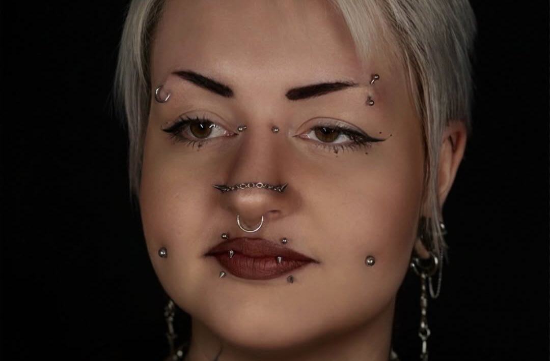 Piercing rtů