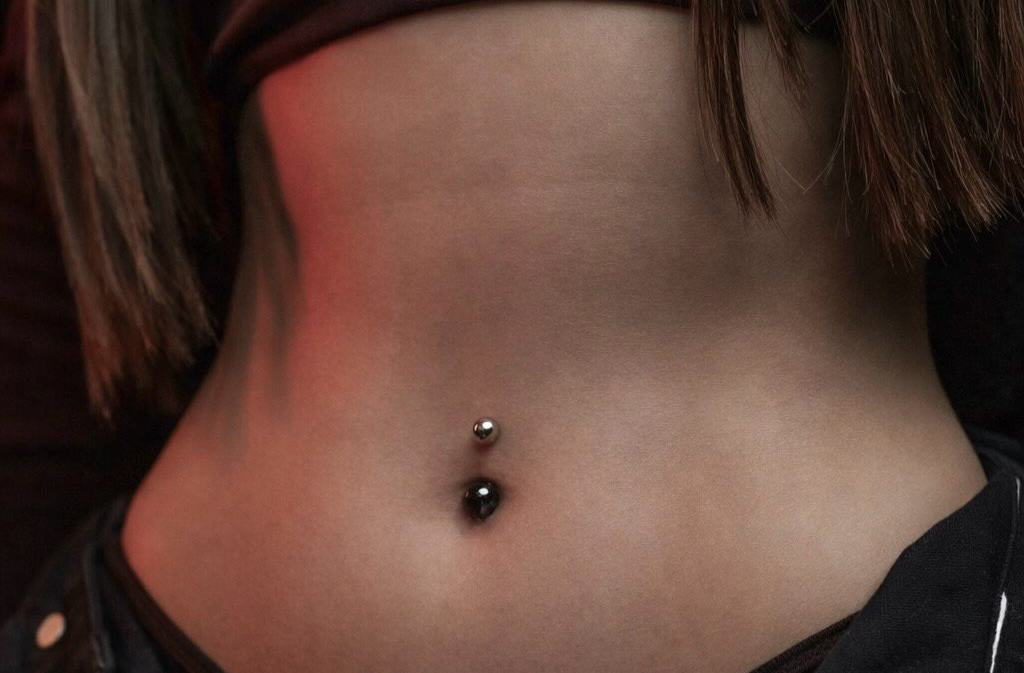 Piercing pupíku